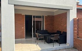 Centurion: Chilled Townhouse